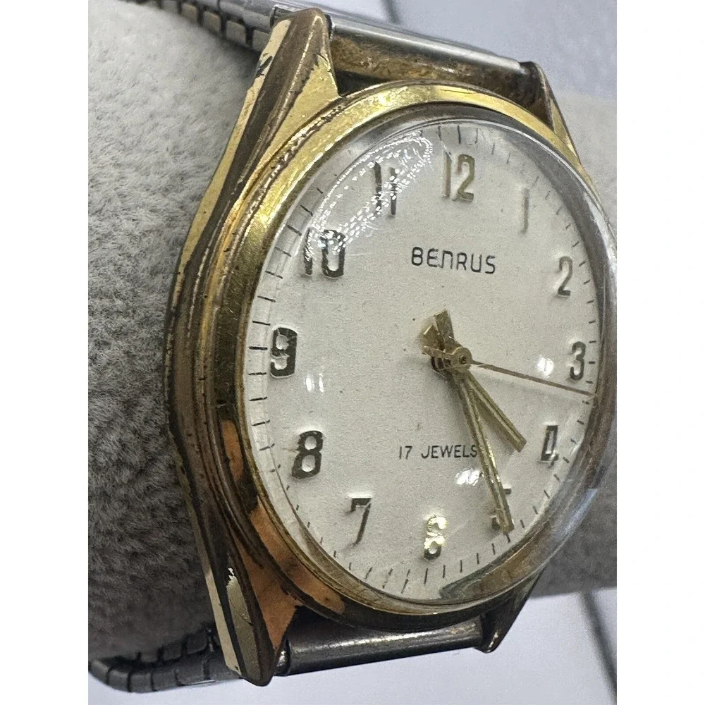 Benrus Vintage 17 Jewels‎ Manual Wind Mens Gold Plated Watch 35MM 6.5